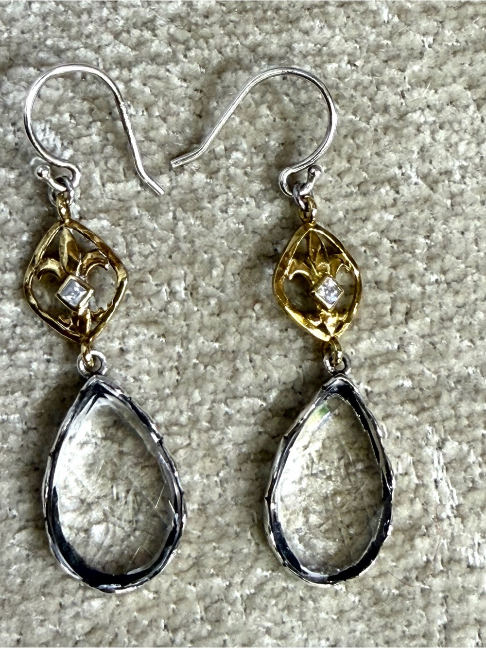 Silpada Sterling Silver Raindrop Earrings